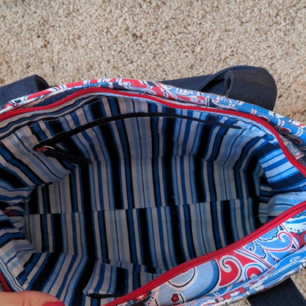Vera Bradley Purse - Picture 5 of 5